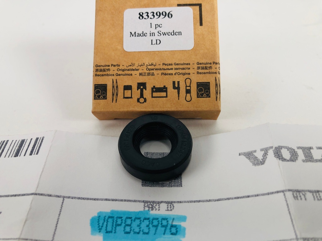 [833996] Volvo Sea Water Pump Shaft Oil Seal